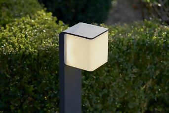 Lumière d’ambiance élégante pour votre jardin ou terrasse.