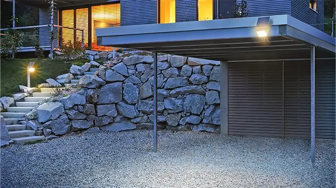 lsf-gartenbeleuchtung-solar-kleine-teaser-nightautomatic.jpg.webp